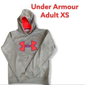 UNDER ARMOUR WOMEN SWEATSHIRT.